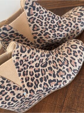 Toms Leopard Print Ankle Booties in Tan and Black